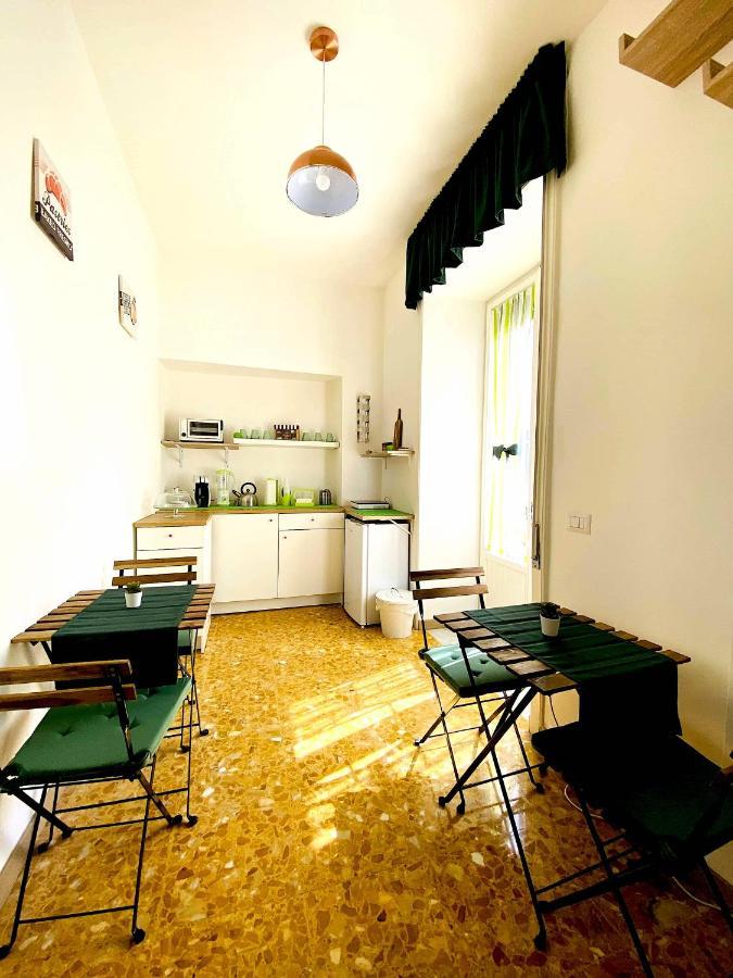 B&B Le Ali Del Sogno Pompei Exterior photo